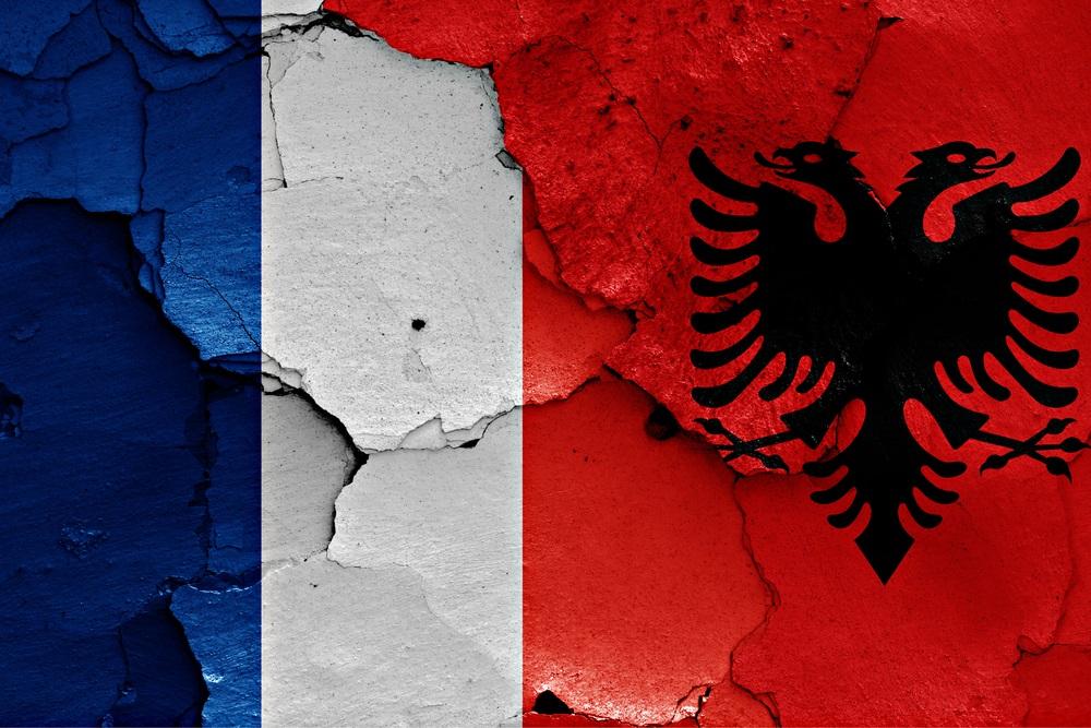 Frankrig vs Albanien flag