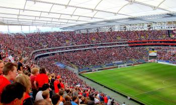 Livestream: Se Eintracht Frankfurt mod Borussia Dortmund på nettet
