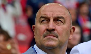 VM Blog: Ruslands træner hylder veteran inden åbningskamp