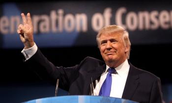 Spil på Trumps første tale - hvad lukker han mon ud?