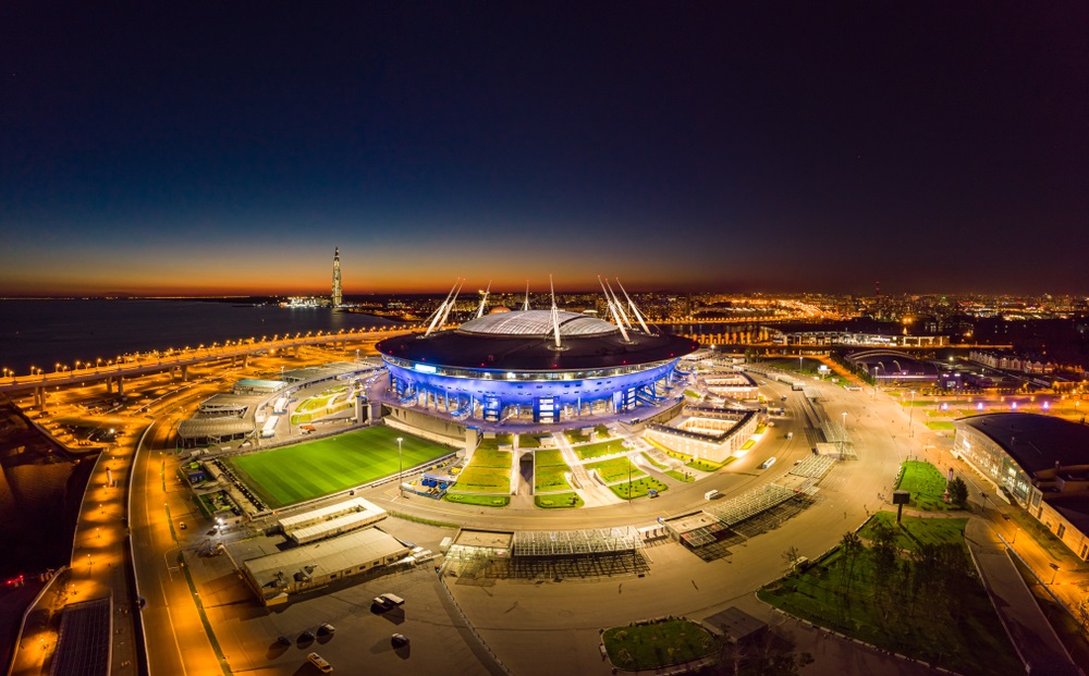 Krestovskij Stadion i Skt. Petersborg (foto: shutterstock.com)
